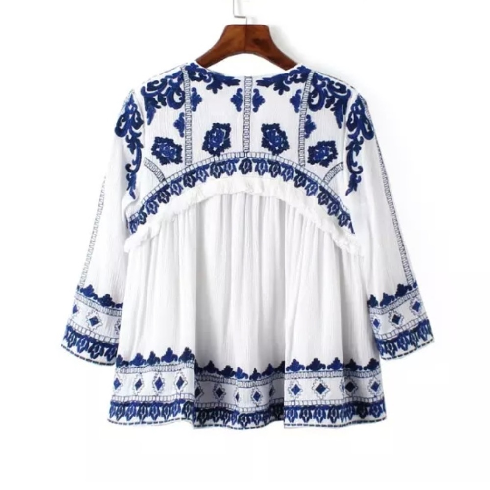 Blue embroidered cotton cape jacket with tassels - Picture 3 of 4